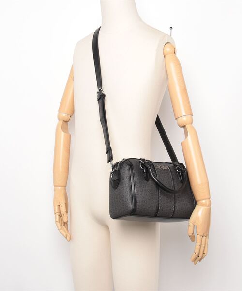 「Guess」 2WAYバッグ ONE SIZE ダークグレー レディースの画像