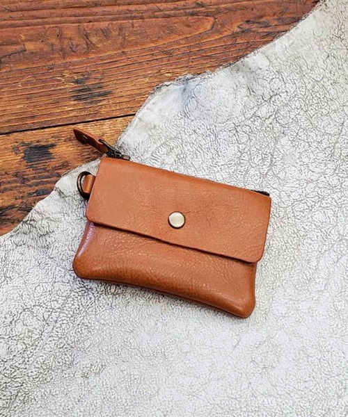未使用ビンテージ✨赤レザーと金4Gがかわいい❗️　ジバンシー　コインケース GIVENCHY 90s ジバンシー coin purse 小銭入れ レザー - メルカリ