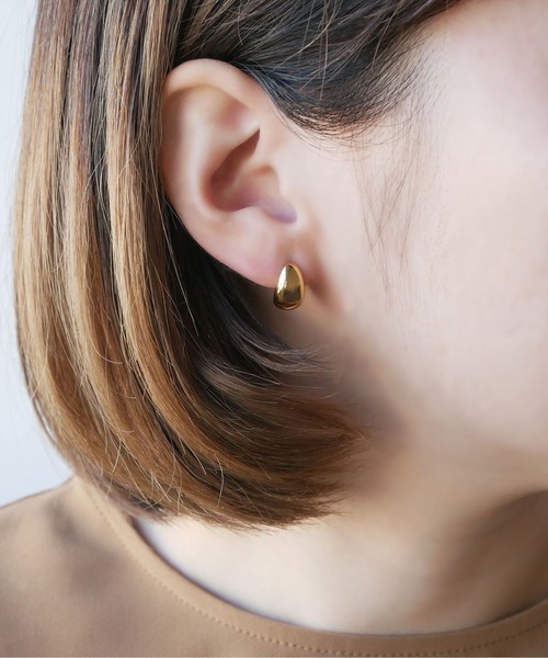 【Dries Van Noten】 ビーズドロップピアス シルバー GIFT Dries Van Noten - シルバートーン＆ガラスビーズドロップピアス