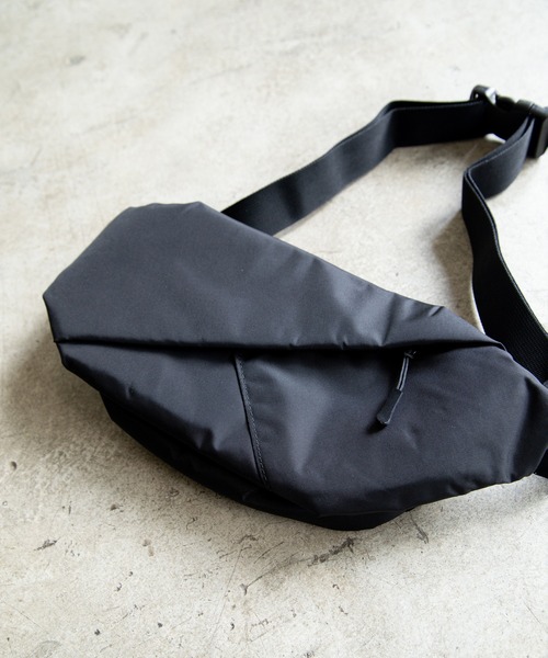 NoiR（バッグ） ウエストポーチ NoiR ノアール Flask shoulder