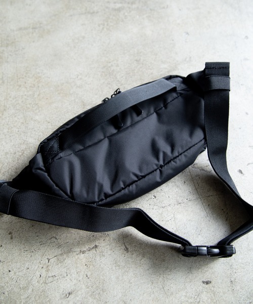 NoiR（バッグ） ウエストポーチ NoiR ノアール Flask shoulder