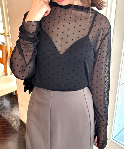 新品　yori フロッキードットカラー　カットソー 新品 yori フロッキードットカラー カットソー