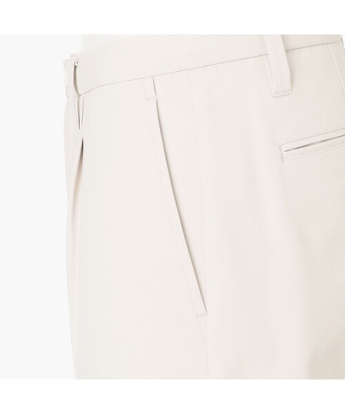 極美品　ブリーフィングゴルフ　パンツ　白　L〜XL相当 春夏　センタープレス BRIEFING（ブリーフィング） ゴルフ 「BREIFING GOLF/ブリーフィング