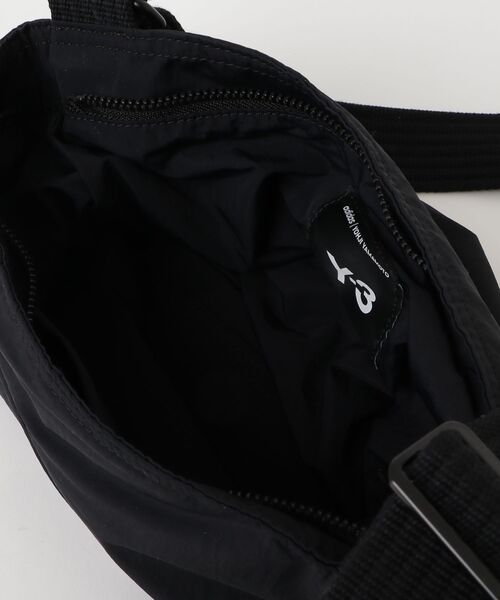Y-3 「Y-3」 ショルダーバッグ ONE SIZE ブラック メンズ : ZOZOTOWN
