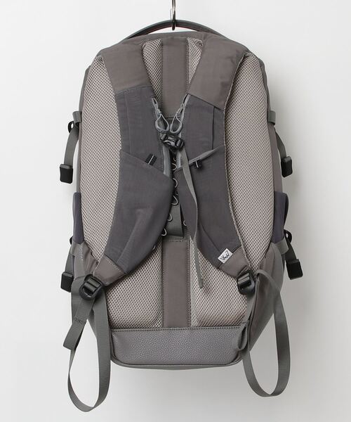 「CMF OUTDOOR GARMENT」 リュック F グレー メンズ_画像2