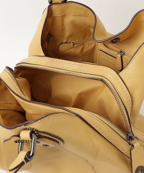 COACH（コーチ） ワンポイントトートバッグ - イエロー レディース