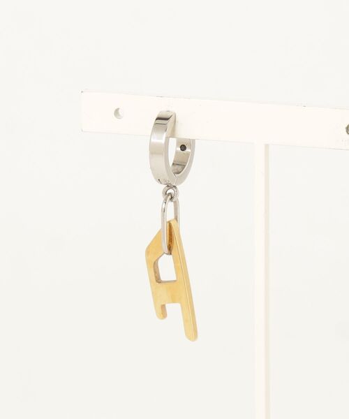 【新品】DIESEL ピアス(片耳用) ゴールド DIESEL（ディーゼル） ピアス（片耳用） FREE ゴールド メンズ