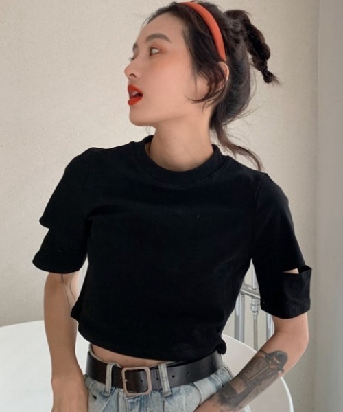 Mangrove（マングローブ） tシャツ クロップド丈オフネックカット