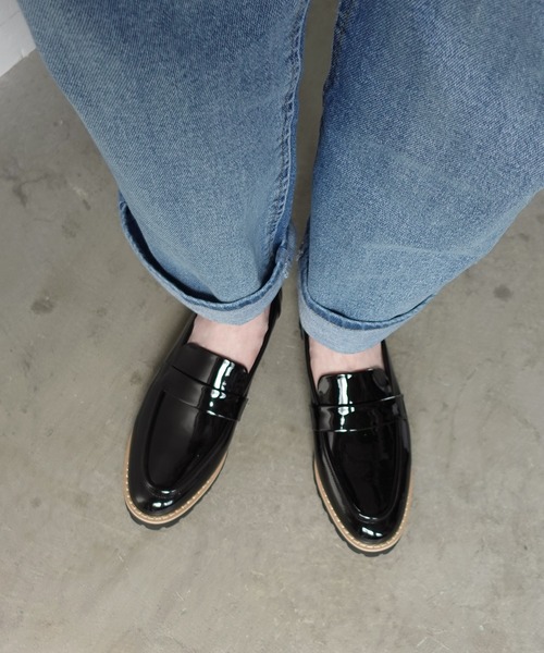 neue diffusion（ノイエ ディフュージョン） ローファー 厚底