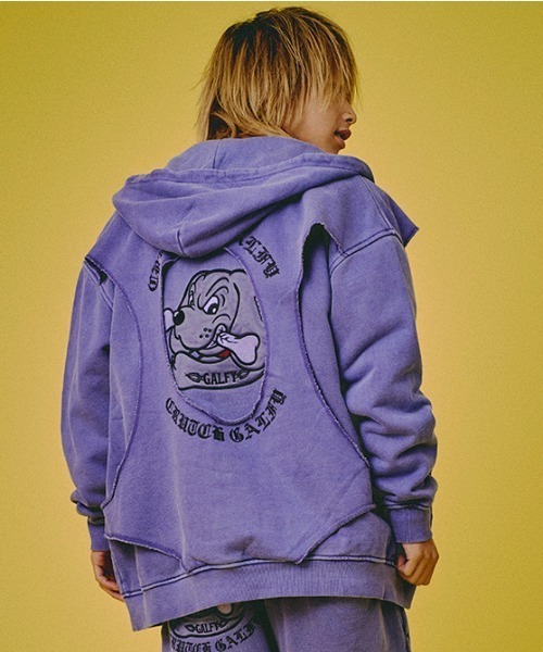 GALFY（ガルフィー） パーカー A'GEM/9 × .kom 穴の向こうにわんちゃん
