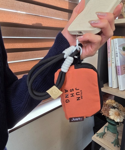 ❤VIP限定❤ ラスト ❤非売品 ❤スマホポーチ ミニバッグ 　BOX付 宝島さんがまたスゴいブランド付録出してきた！高見え抜群で大人