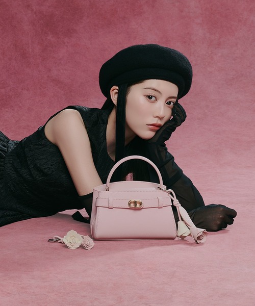 CHARLES&amp;KEITH チャールズ&amp;キース 2WAYバッグ  PVC    ピンク/ベージュ レディース / 240001193991 ピンク系 Charles&Keith(チャールズアンドキース) ショルダーバッグ