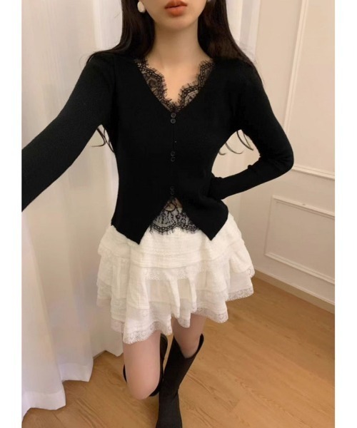 CLOTHY ニット セーター 「レースで魅せる、Y2Kフェミニン。」ショート CLOTHY ニット セーター 「レースで魅せる、Y2Kフェミニン。」ショート