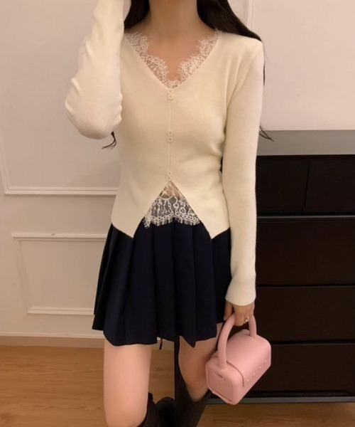 CLOTHY ニット セーター 「レースで魅せる、Y2Kフェミニン。」ショート CLOTHY ニット セーター 「レースで魅せる、Y2Kフェミニン。」ショート