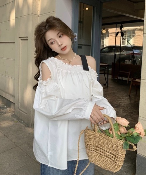 「CELENA BEATS」 長袖ブラウス FREE ホワイト レディース_画像3