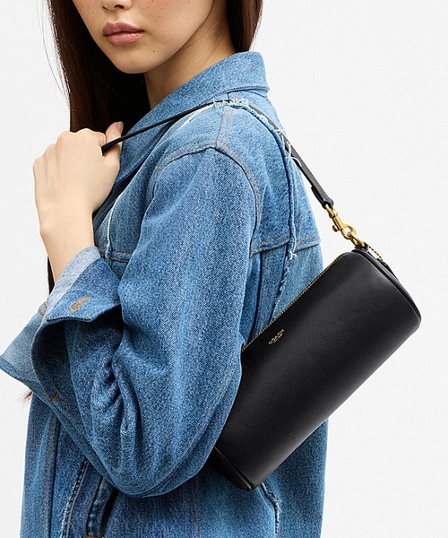 COACH（コーチ） ショルダーバッグ バッグ バレル バッグ レディース