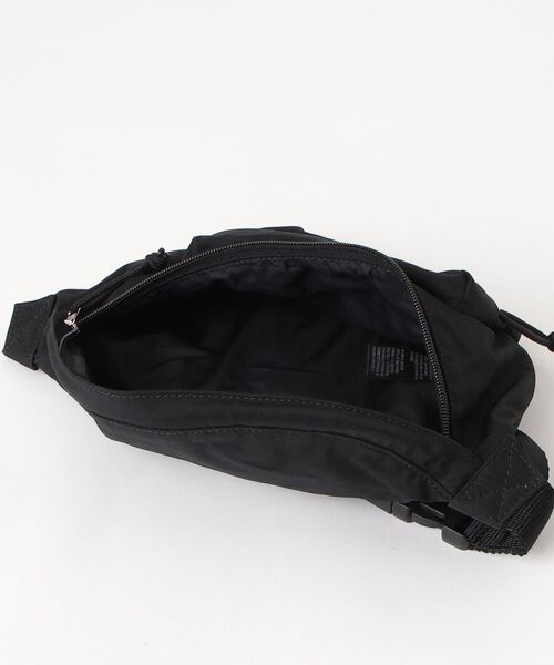 BALENCIAGA（バレンシアガ） WHEEL スリングバッグ - ブラック