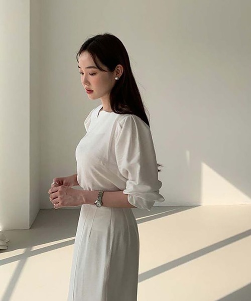 値下げ　新品未使用　STYLE DELI  2WAYフリルブラウスセットアップ 本当に 安いファッション - 値下げ 新品未使用 STYLE DELI 2WAY