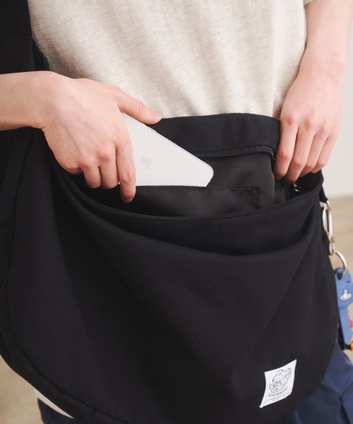 「早い者勝ち‼️」REMEMBERショルダーバッグ Remember. ショルダーバッグ Newspaper Big Shoulder Bag