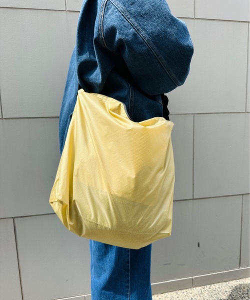00s NIKE ワンショルダーバック　肩掛け　ナイロン　リップストップ NIKE(ナイキ) / 00s/テック/ワンショルダー/バッグ/ナイロン/BLK