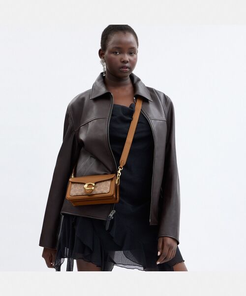 COACH ショルダーバッグ バッグ タビー ショルダー 20