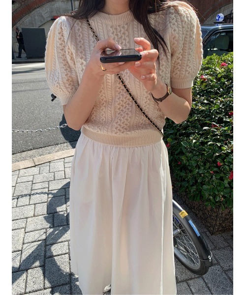 ケーブル編みニットプルオーバー レディース