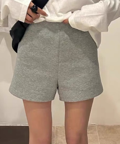 パンツ シンプルスリムショートパンツ レディース : ZOZOTOWN Yahoo!店