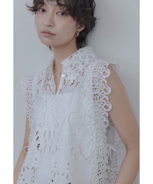 Eimee Law（エイミーロウ） ベスト ジレ エンブロイダリー パネル