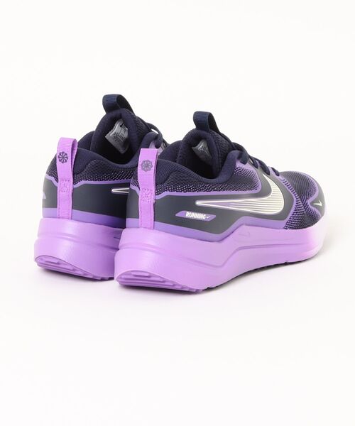 新品未使用 ナイキ キッズスニーカー 19cm NIKE（ナイキ） スニーカー COSMIC RUNNER SWOOSH GS「軽量」キッズ