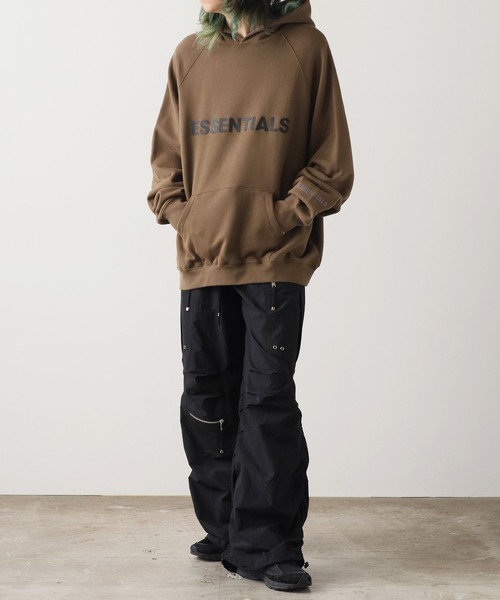 FOG ESSENTIALS パーカー ESSENTIALS/エッセンシャルズ FRONT