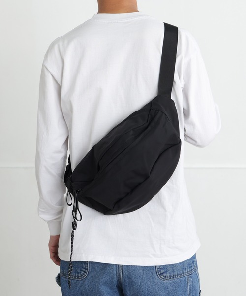 ALTROSE（アルトローズ） ウエストポーチ ウエストバッグ ナイロン