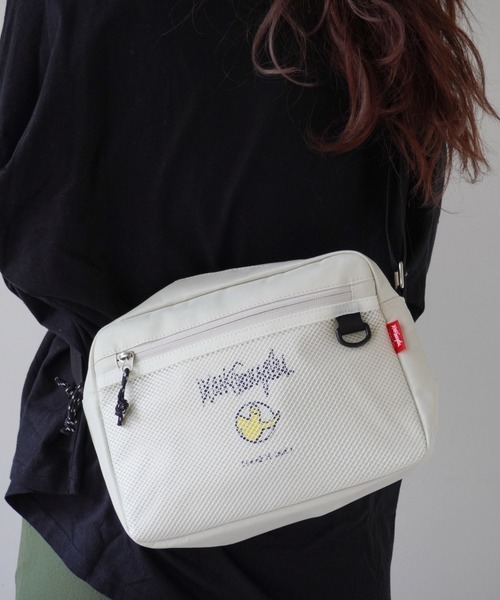 ケロヨンになります。ブラック刺繍ショルダーバッグ What it isNt）ART BY MARKGONZALES ショルダーバッグ 「（What it