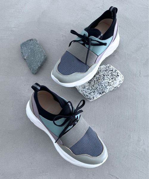 enchanted（エンチャンテッド） スニーカー 本革ゴムストラップレース