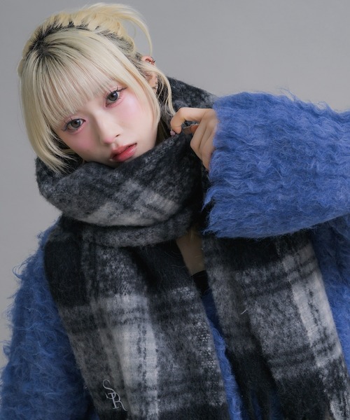 17HR（セブンティーンアワーズ） マフラー ストール ロゴ刺繍マフラー