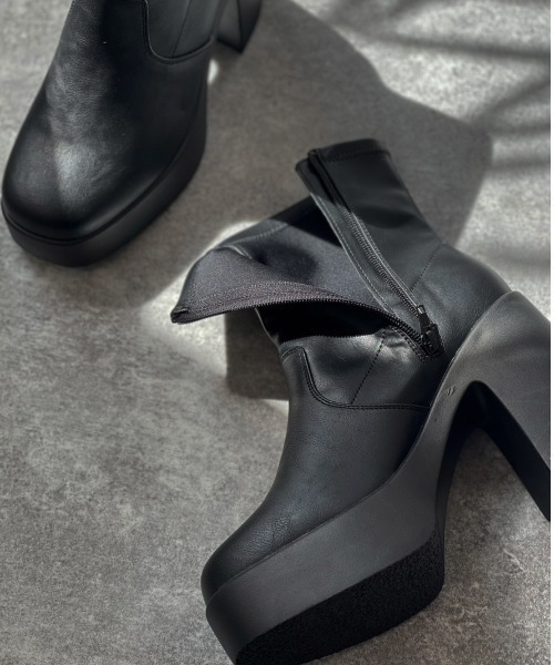 「Shoes in Closet」 ショートブーツ M ブラック レディース_画像6