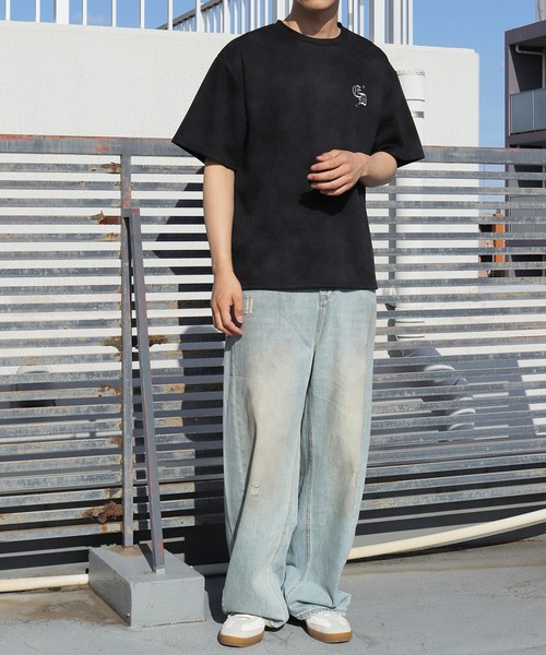 Ed Hardy（エド・ハーディー） tシャツ ロゴ × スタッズ ワンポイント