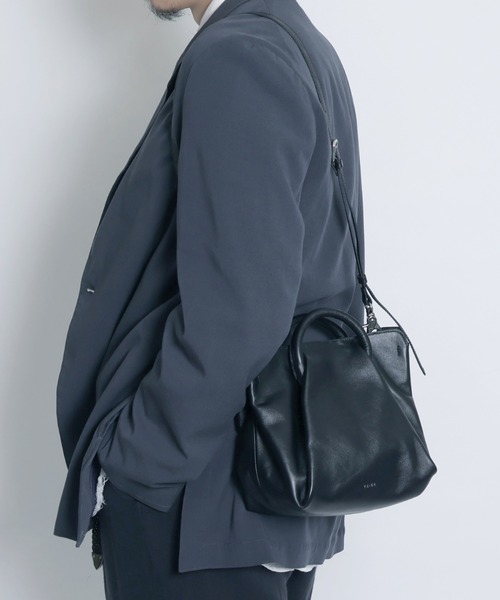 YArKA ハンドバッグ 「YArKA/ヤーカ」real leather fold and bend tuck