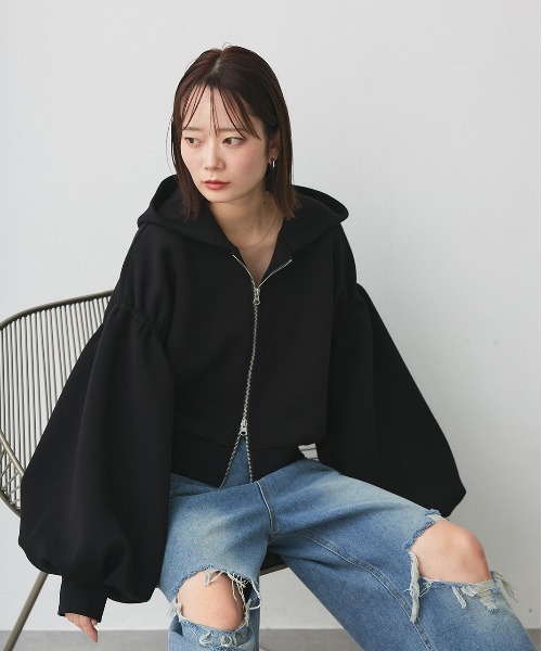 ad thie（アドティエ） パーカー バルーンスリーブ ポンチ ジップ