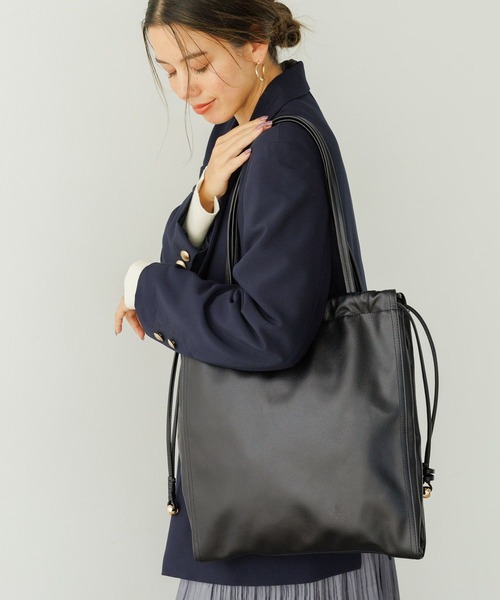A.P.C. ブラックフェイクレザートートバッグ　巾着 A.P.C. ブラックフェイクレザートートバッグ 巾着