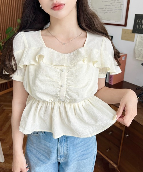 moment+ ブラウス シャツ スクエアフリルペプラム半袖ブラウス