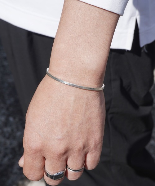 カレンシルバーバングル 角 Karen Silver Bangle GLOBAL FORME CONCRETE（グローバルフォルムコンクリート） バングル