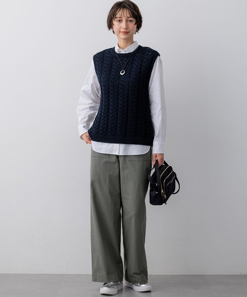 新品タグ付き【23区 ニジュウサンク】オールシーズン ベスト ジレ 紺 38 新品タグ付き【23区 ニジュウサンク】オールシーズン ベスト ジレ 紺