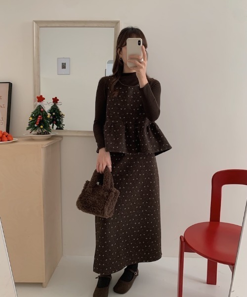 FAVORITO セットアップ ニットトップスベストスカートセットアップ