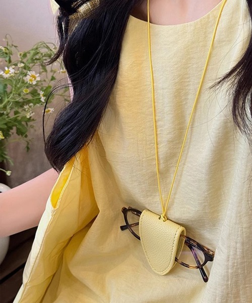 Revo. チャーム 「8色展開」カラフル 合皮レザー マグネット