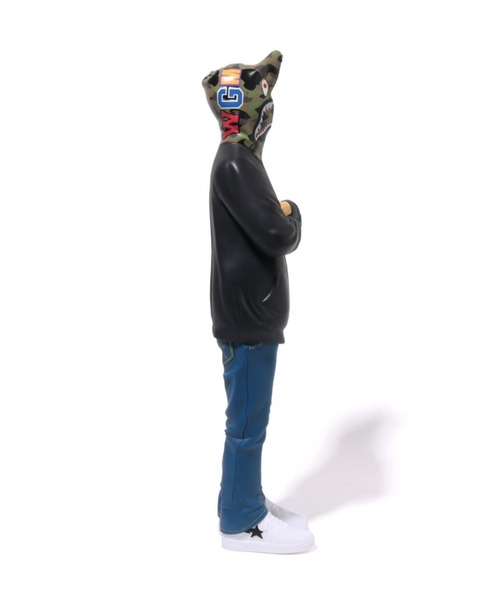 A BATHING APE（アベイシングエイプ） フィギュア SHARK FIGURE