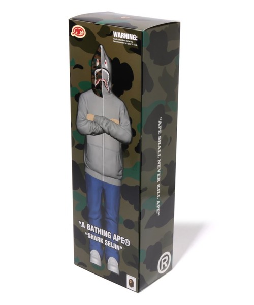 A BATHING APE（アベイシングエイプ） フィギュア SHARK FIGURE
