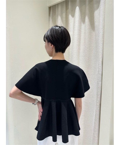【美品✴︎】ESTNATION エストネーション ペプラムニット ネイビー ESTNATION（エストネーション）の「【WEB限定カラー】ESTNATION
