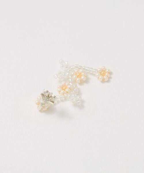 STEVEN ALAN（スティーブンアラン） ピアス 「Pura Utz」WHITE FLOWER