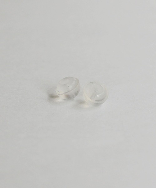 ピアス 入学式 「K10」トライアングルデザインアメリカンピアス「動画あり」 レディースの画像