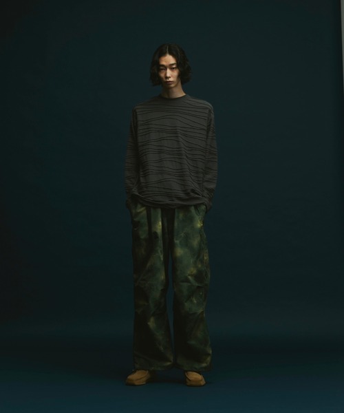 soerteのカーゴパンツを使った人気ファッションコーディネート